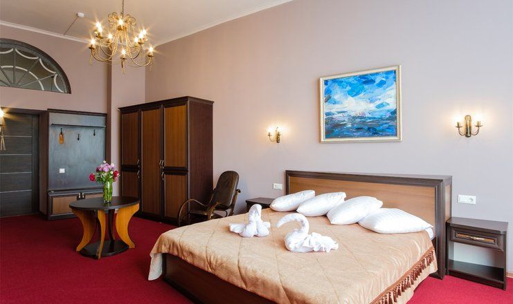 Отель "Grand Astoria" / "Гранд Астория"
