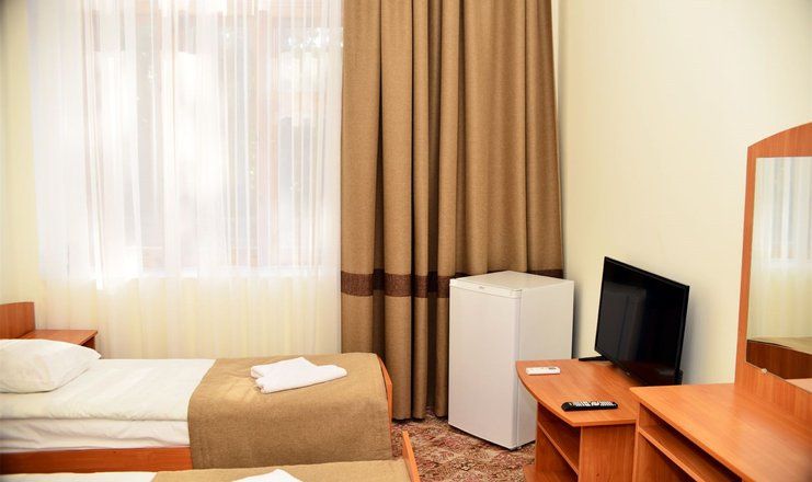 Отель "Grand Astoria" / "Гранд Астория"